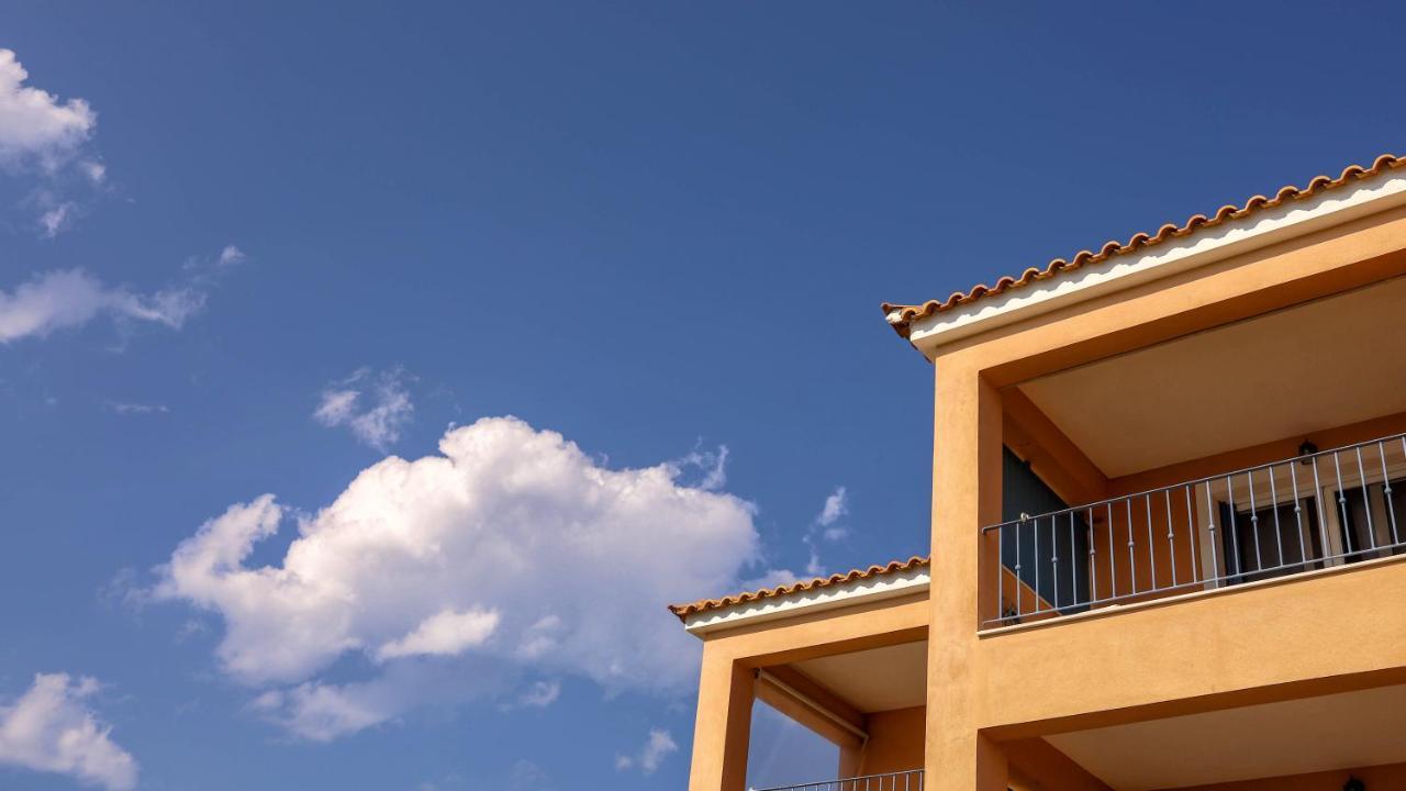 Niovi Seaview Apartments Agioi Apostoloi (Evia) Exterior foto