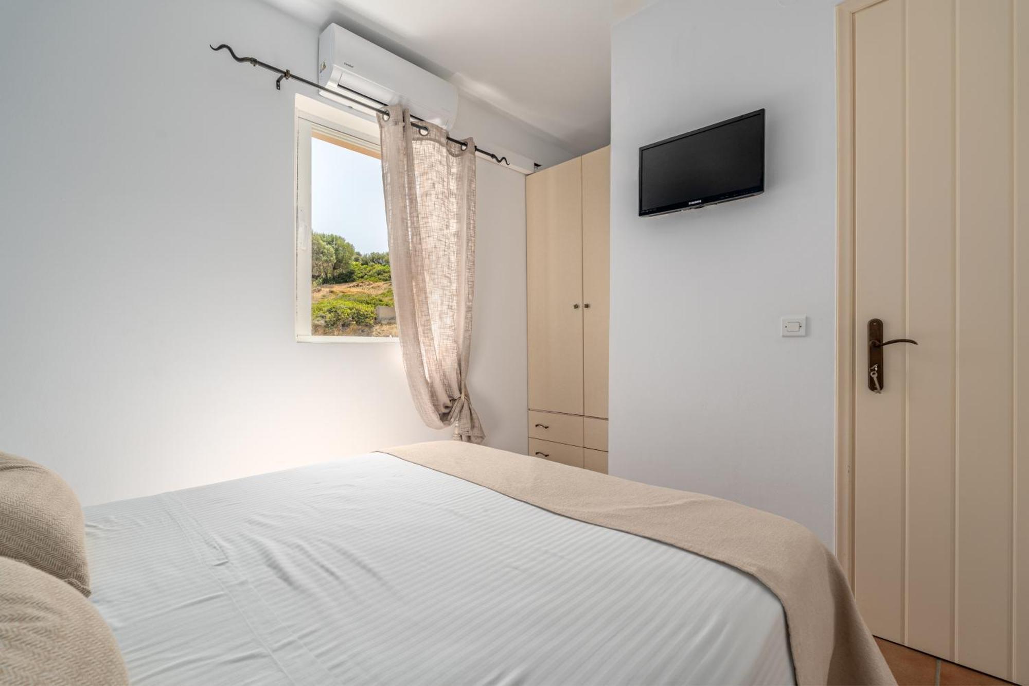 Niovi Seaview Apartments Agioi Apostoloi (Evia) Exterior foto