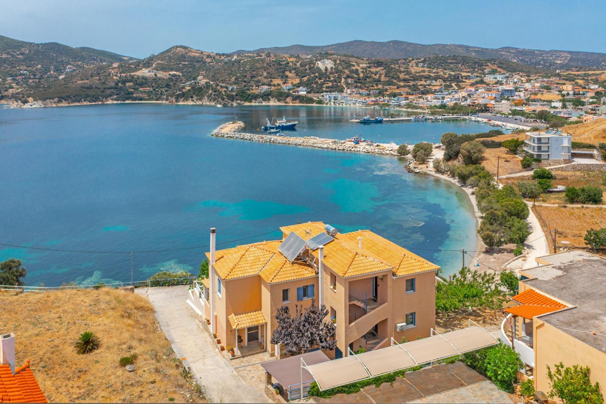 Niovi Seaview Apartments Agioi Apostoloi (Evia) Exterior foto